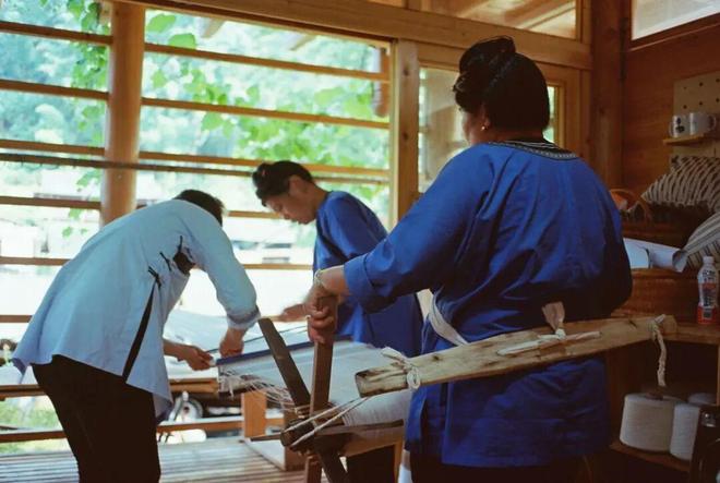 意：从文化再造到当代生活提案开元棋牌试玩民艺品牌的新生(图17)