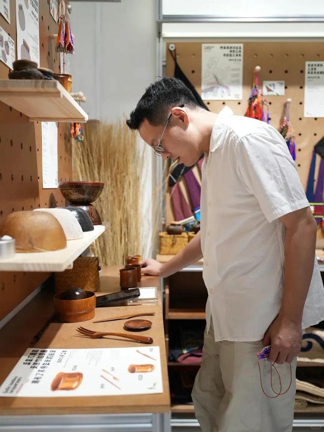 意：从文化再造到当代生活提案开元棋牌试玩民艺品牌的新生(图12)